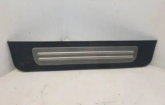 Hyundai Santa Fe side skirts sill cover 858852B000