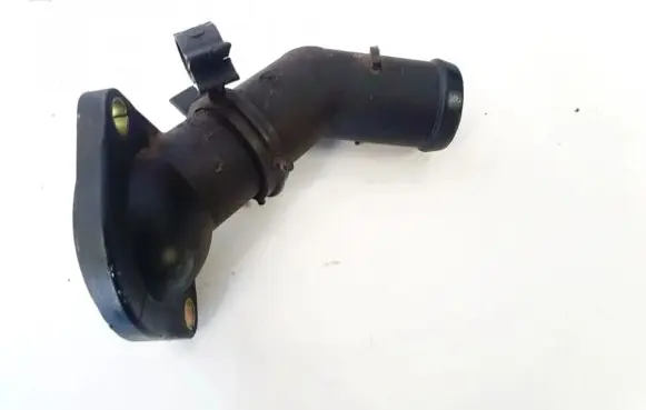 Volkswagen Golf IV Engine coolant pipe/hose 06a121121c 038121121d