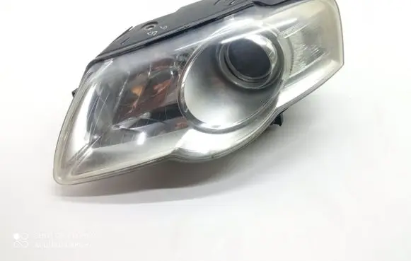Volkswagen PASSAT B6 Headlight/headlamp 3CO941005