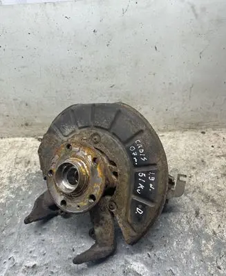 Volkswagen Caddy Front wheel hub