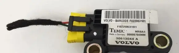 Volvo S40, V40 Airbag deployment crash/impact sensor 30613044