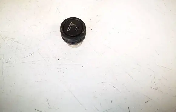 Nissan Primera Cigarette lighter 