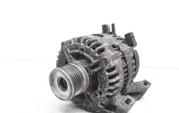 Volvo XC70 Generator/alternator 6G9N10300HD 0121635005