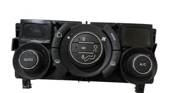 Peugeot 308 Climate control unit 96850724XT 69900002 0812041A