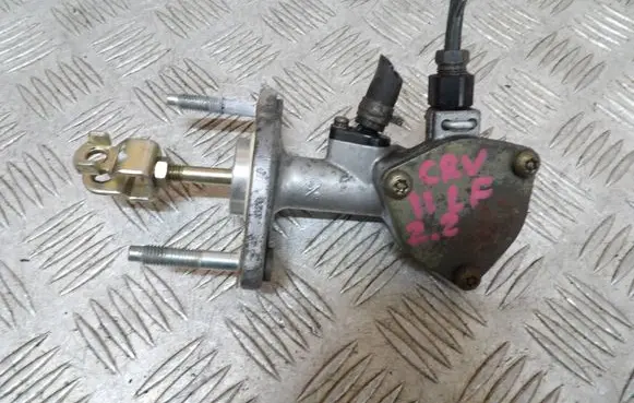 Honda CR-V Clutch slave cylinder 