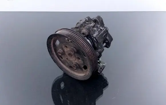 Audi A4 S4 B6 8E 8H Power steering pump 91128