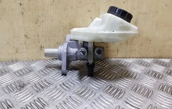 Volvo XC60 Master brake cylinder 03350885571