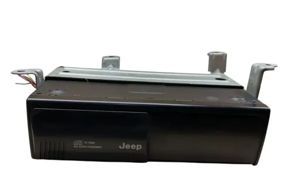 Jeep Grand Cherokee (WJ) CD/DVD changer P56038579AC T00AM3370K0048
