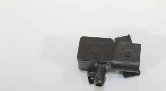 BMW 5 F10 F11 Exhaust gas pressure sensor 7805152