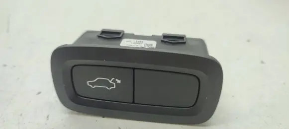 Volvo V60 Tailgate/boot open switch button 31674800