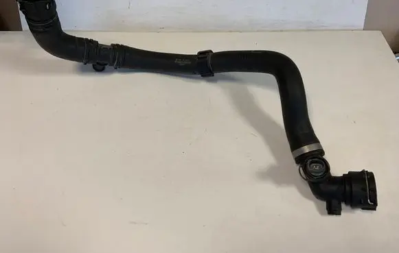 Audi A4 S4 B9 Engine coolant pipe/hose 8W0122055BN