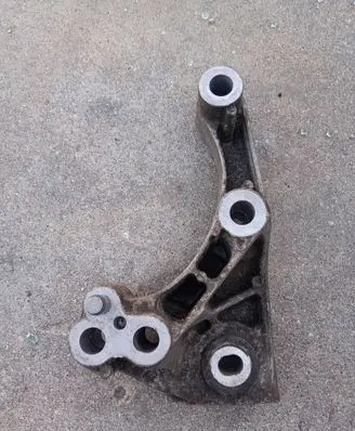 Opel Astra K Gearbox mounting bracket 13364129