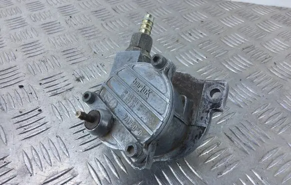 Opel Astra G Vacuum pump 90466264 0252738