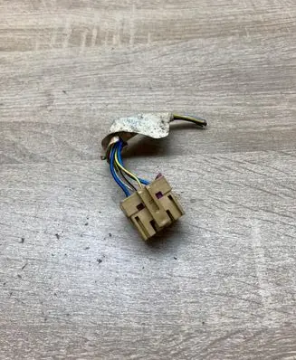 Audi A4 S4 B5 8D Plug wire 8A0972986