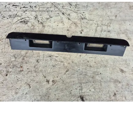 Fiat Tipo Trunk door license plate light bar B763
