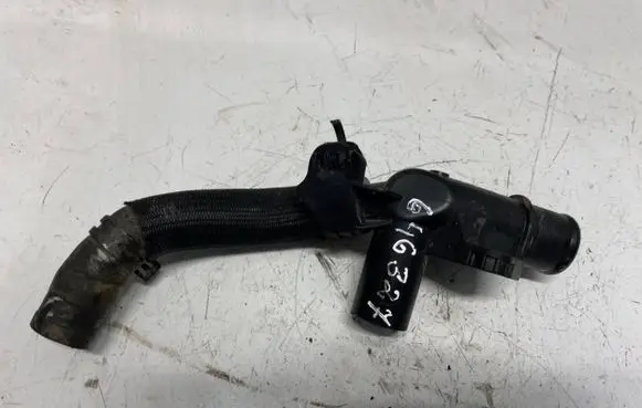 Citroen C4 I Engine coolant pipe/hose 9684589080