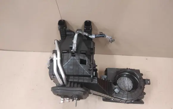 Opel Astra J Interior heater climate box assembly 13402730