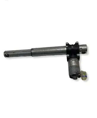 BMW X5 E70 Seat adjustment motor 9168757 0390204062 160611F