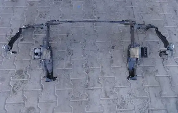 Mercedes-Benz E W211 Front piece kit 
