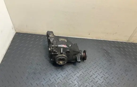 BMW 3 E92 E93 Rear differential 7566191 3.91 7541680