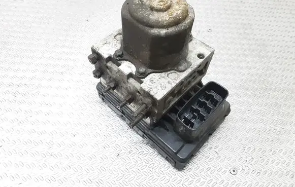 Toyota Corolla Verso E121 ABS Pump 8954113040