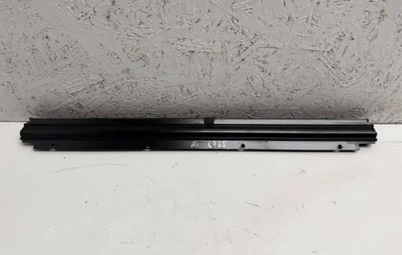 Audi A6 S6 C6 4F Rear door sun blind/shade 