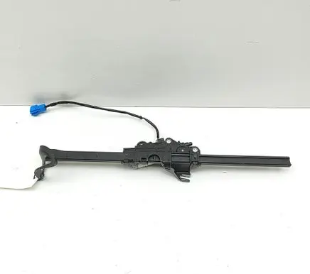 Mercedes-Benz C W205 Seat belt adjustment motor A2058600182