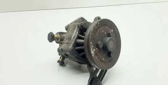 BMW 5 E34 Power steering pump 7681955 7681955158 1731503