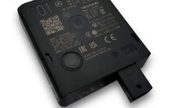 Mercedes-Benz C W206 Central body control module S3989 A0009000849