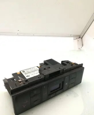 Audi A4 S4 B6 8E 8H Climate control unit 8D0820043M