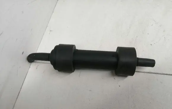 Volkswagen PASSAT CC Vacuum air tank 03G129808C