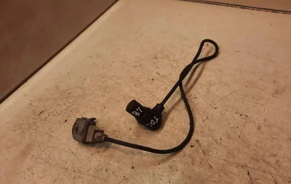 Seat Toledo II (1M) Crankshaft speed sensor 0261210