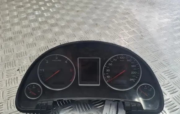 Audi A4 S4 B6 8E 8H Speedometer (instrument cluster)