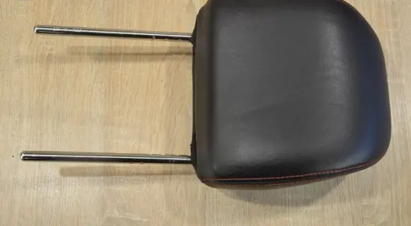 Alfa Romeo Giulietta Rear seat headrest 