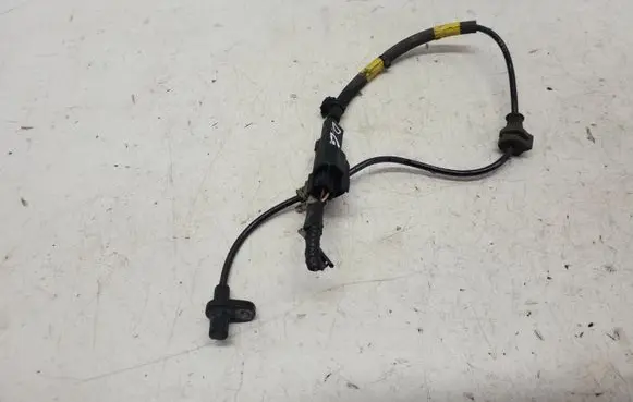Ford Fusion II ABS rear brake sensor DG9C2C190CD