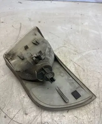 Volvo S70 V70 V70 XC Front indicator light 9483178 9483184 9483180