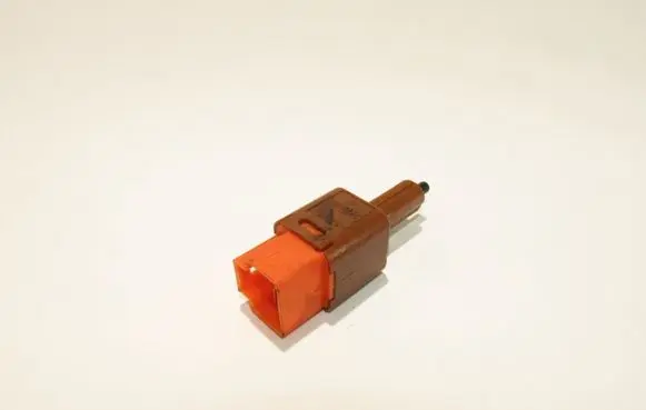Nissan Qashqai Brake pedal sensor switch