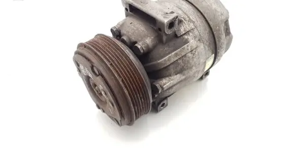 Renault Trafic II (X83) Air conditioning (A/C) compressor (pump) 7700105765