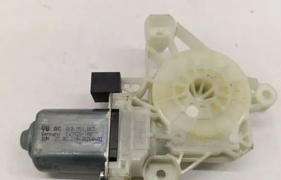 Volkswagen ID.4 Rear door window regulator motor 4K0959882