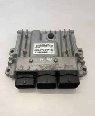 Ford Mondeo MK IV Engine control unit/module BG9112A650SC 28284377 97RI010012