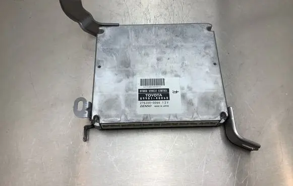 Lexus RX 330 - 350 - 400H Engine control unit/module 8998148060 2752000060 2752000066