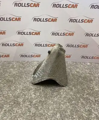 Audi A8 S8 D3 4E Engine mounting bracket 4E0199307AR