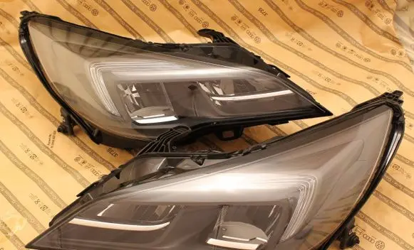 Opel Astra K Headlights/headlamps set 39195688