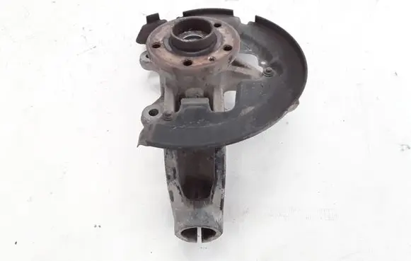 Volvo XC70 Front wheel hub 31277365