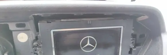 Mercedes-Benz C W204 Screen/display/small screen A1729008600 1729008600