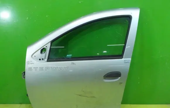 Dacia Sandero II Front door PRZOD XP257