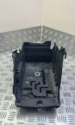 Battery tray
