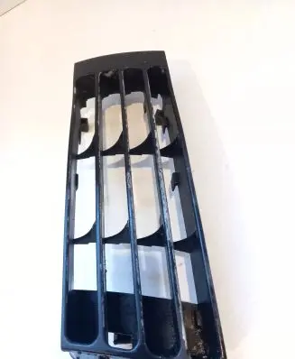 Audi A4 S4 B5 8D Front bumper lower grill 8D0807345AA