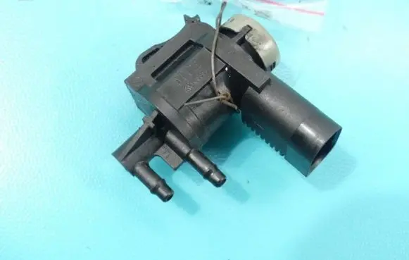Audi A4 S4 B8 8K Turbo solenoid valve 1K0906283A IMPRK1183358