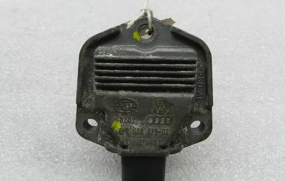 Audi A6 S6 C5 4B Oil level sensor 1J0907660B 1J0907660